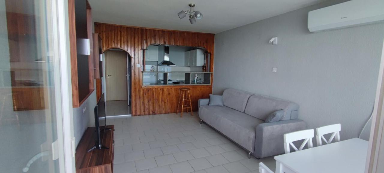 Ferienwohnung Sea View Flora Burgas City Exterior foto